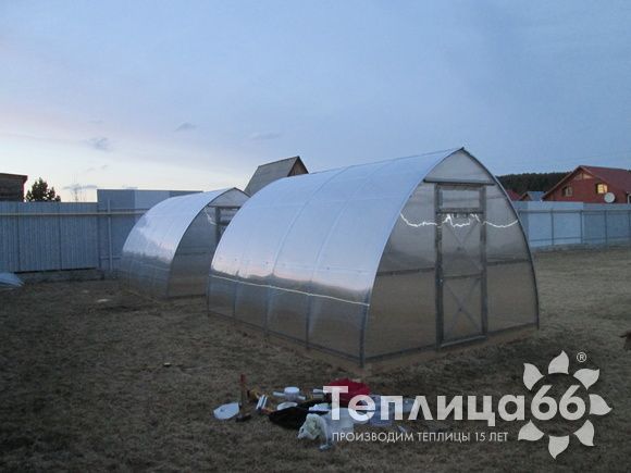 Теплица каплевидной формы усиленная Стрелка 3.0, под сотовый поликарбонат (разборная, в упаковке)